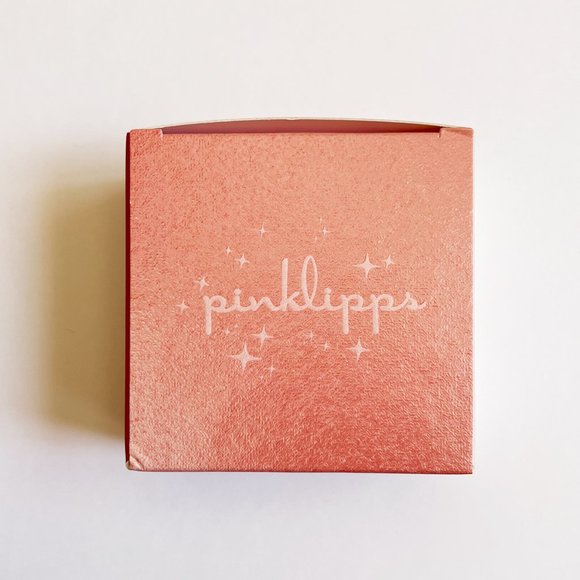 PINKLIPPS COSMETICS Loose Setting Powder in Translucent - Picture 2 of 4
